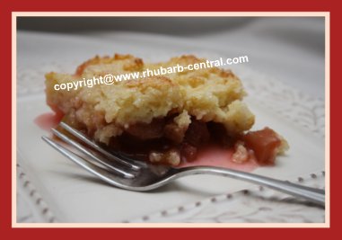 Easy Rhubarb Cobbler Recipe