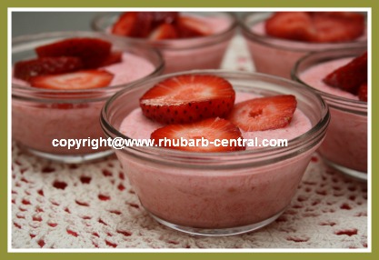 Homemade Rhubarb Dessert Easiest