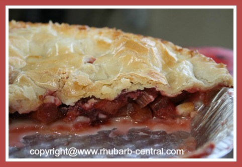 Homemade Pie Using Frozen Rhubarb and Fresh or Frozen Strawberries
