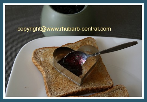 Recipe for Rhubarb and Blueberry Jam