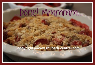 Recipe for Making a Homemade Strawberry Rhubarb Crumble
