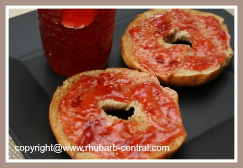 Delicious Rhubarb Strawberr Jam Homemade